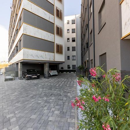 New Studio For 2, Free Private Garage Spot, Wi-Fi, 200 M From Mall Of Split Buitenkant foto